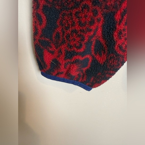 Patagonia Womans XS Snap T Synchilla Fleece  Barceloneta Classic Red - Picture 9 of 11